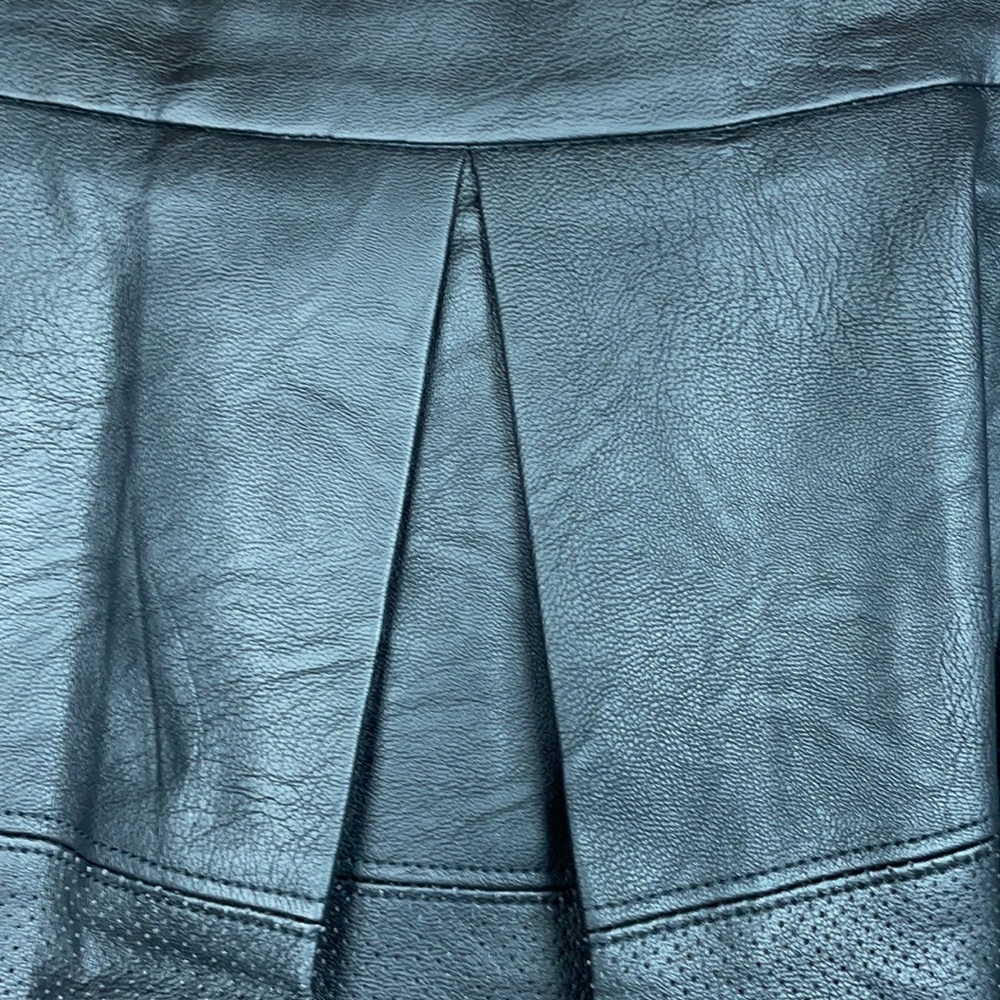 Harve' Benard faux leather women’s skirt  size.small,medium,Large,X-Large - Picture 5 of 12